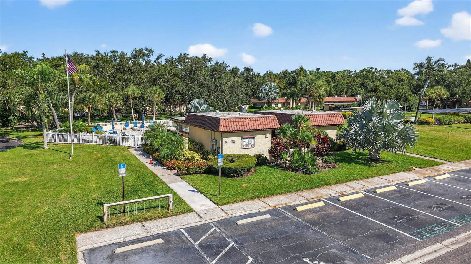 1701 Pinehurst Road, Dunedin, FL 34698