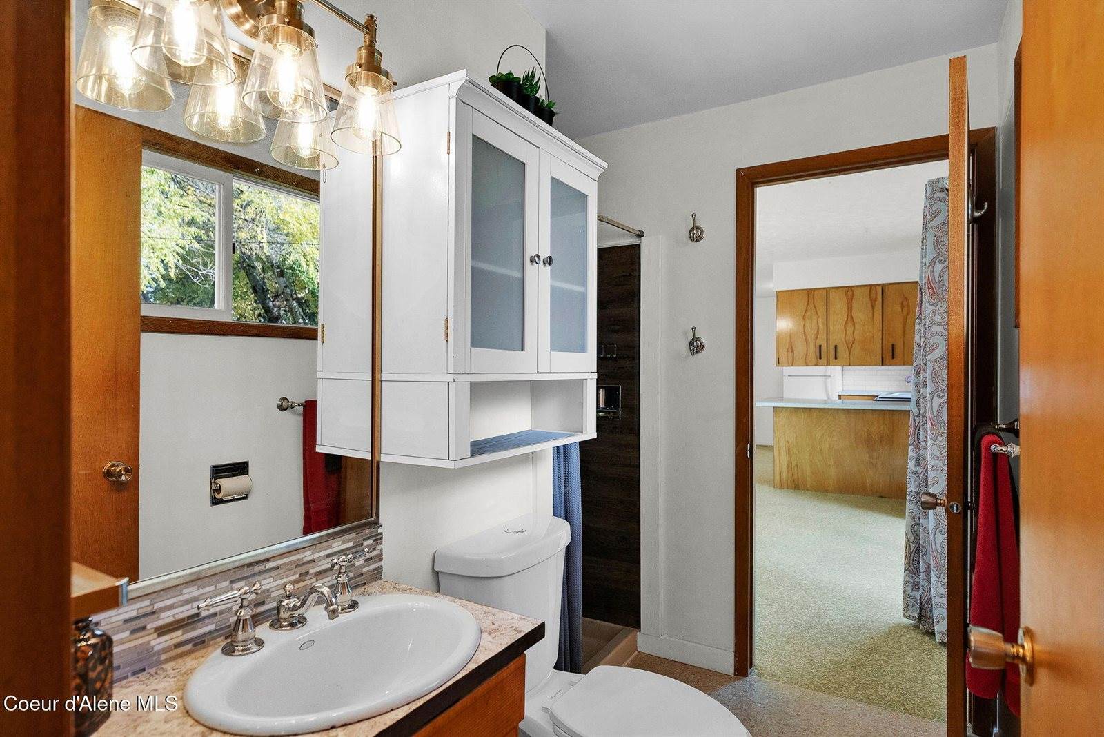 401 East Buttercup Ln, Coeur d'Alene, ID 83815