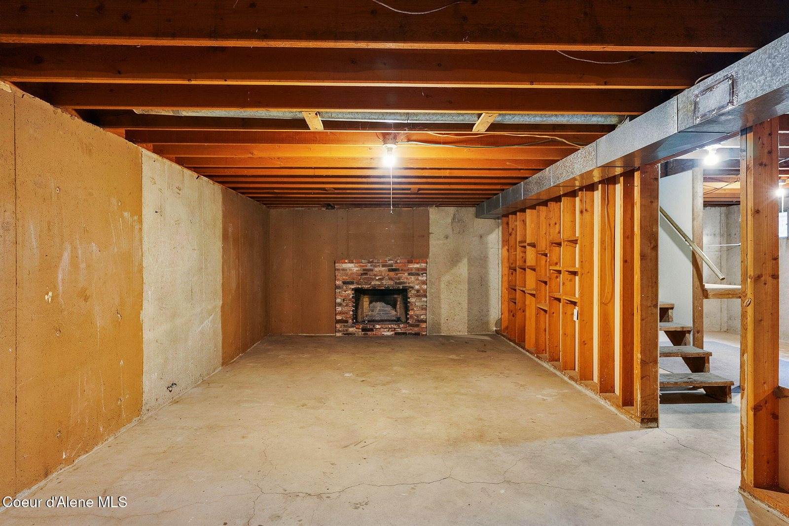 401 East Buttercup Ln, Coeur d'Alene, ID 83815