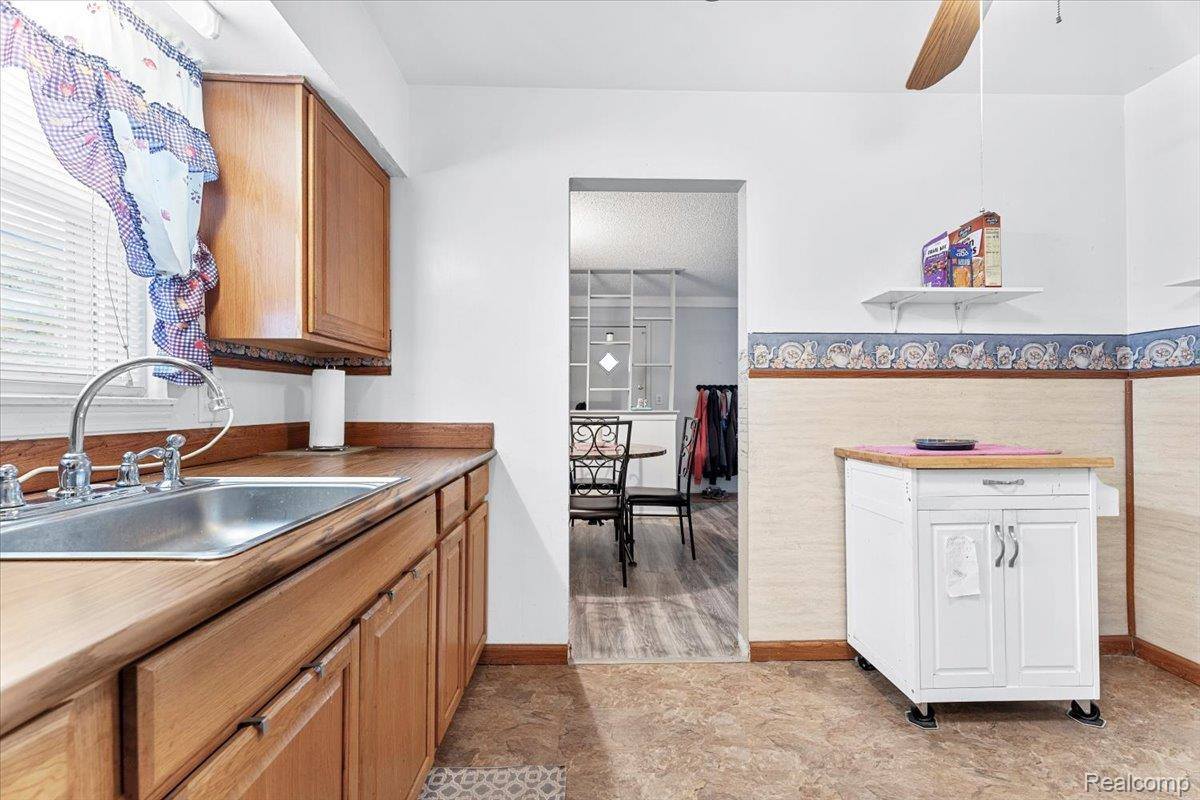 4548 8th Street, EcorseCity_Wayne, MI 48229