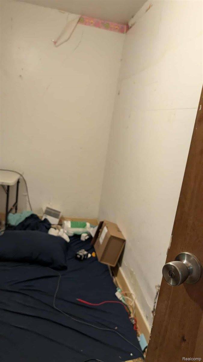 10405 Orangelawn Street, DetroitCity_Wayne, MI 48204