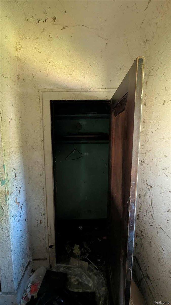 10405 Orangelawn Street, DetroitCity_Wayne, MI 48204