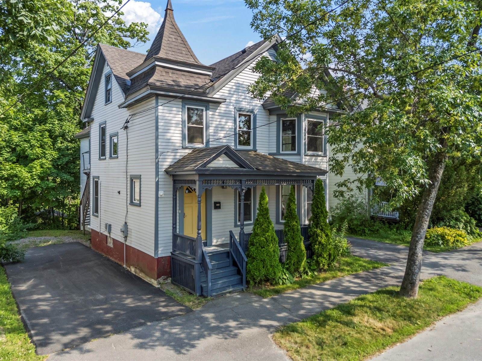 130 West Broadway, Bangor, ME 04401