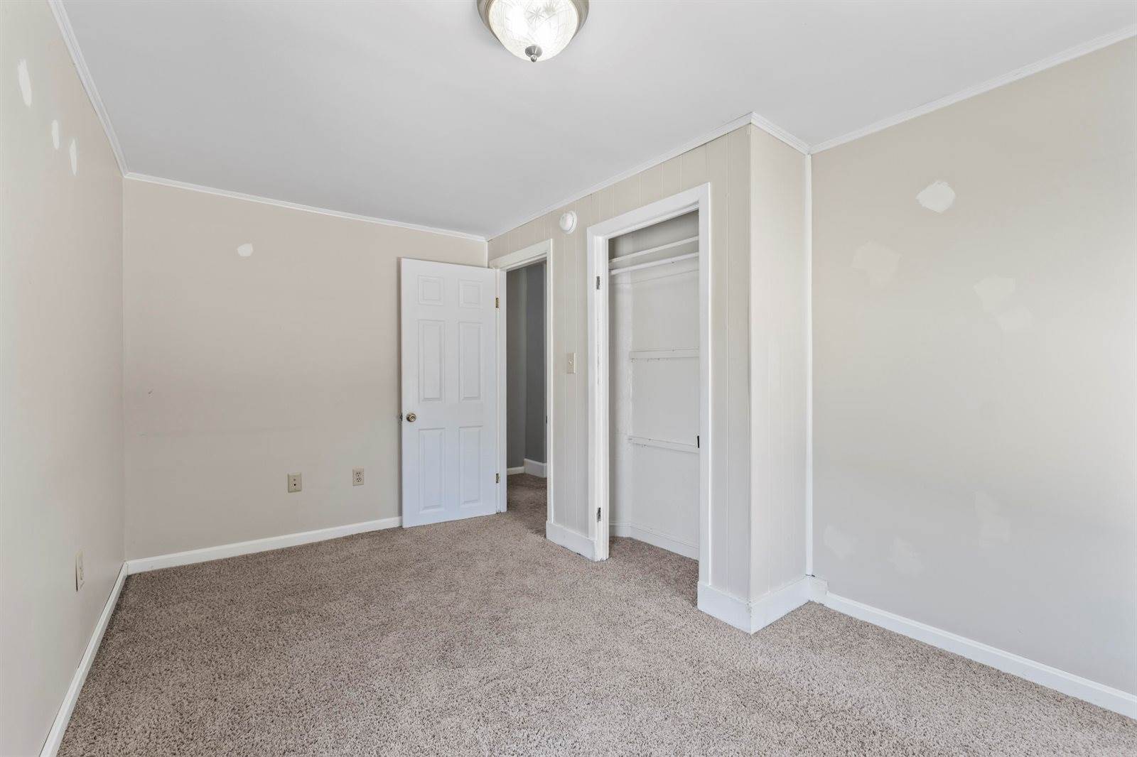 130 West Broadway, Bangor, ME 04401