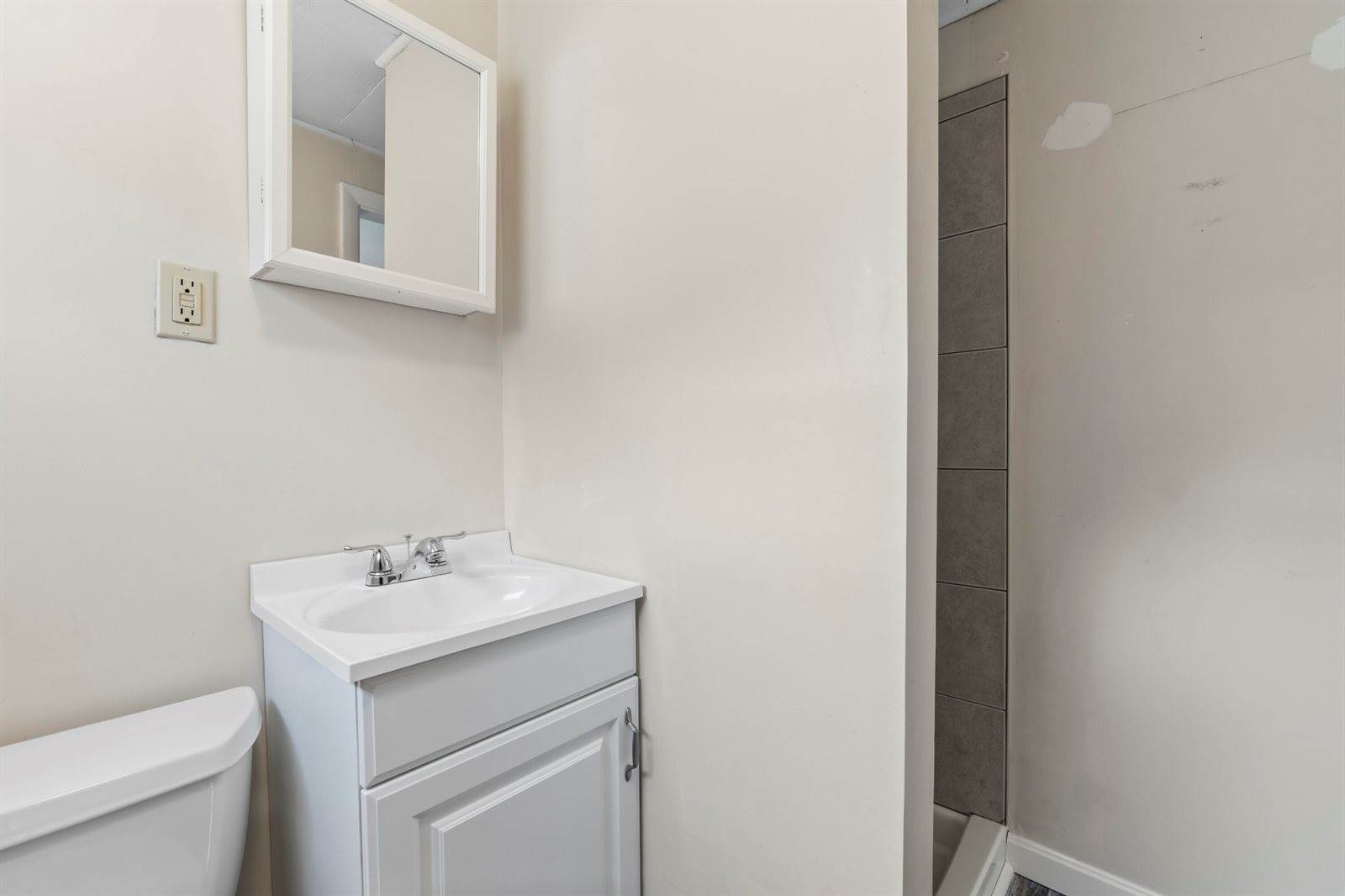 130 West Broadway, Bangor, ME 04401