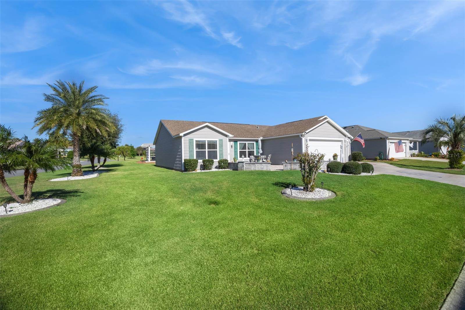 909 Abaco Path, The Villages, FL 32163