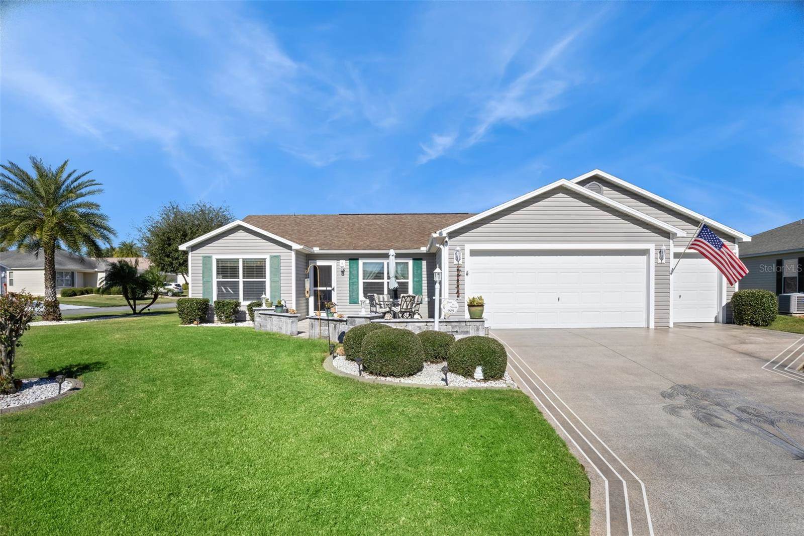 909 Abaco Path, The Villages, FL 32163