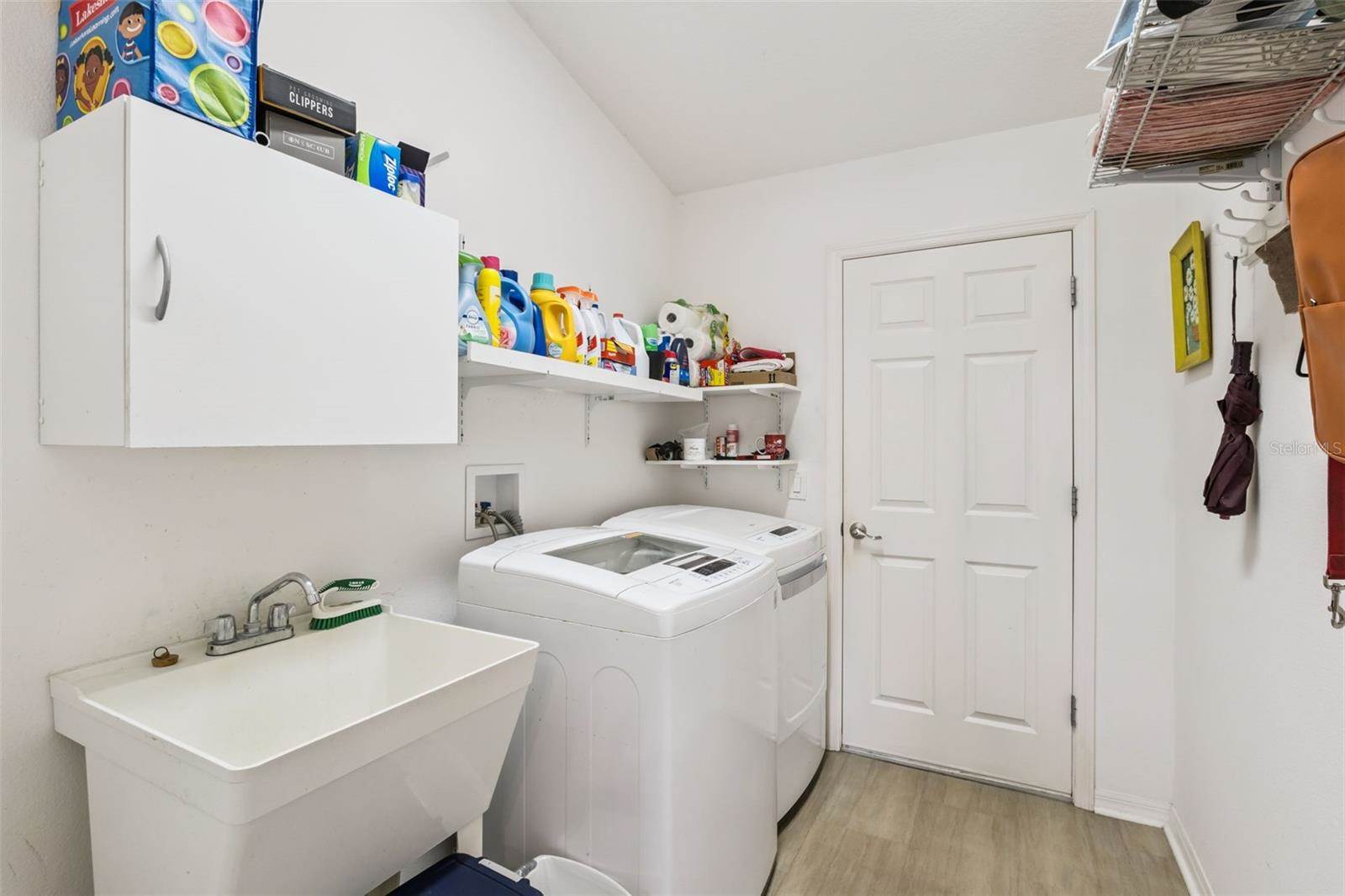 909 Abaco Path, The Villages, FL 32163