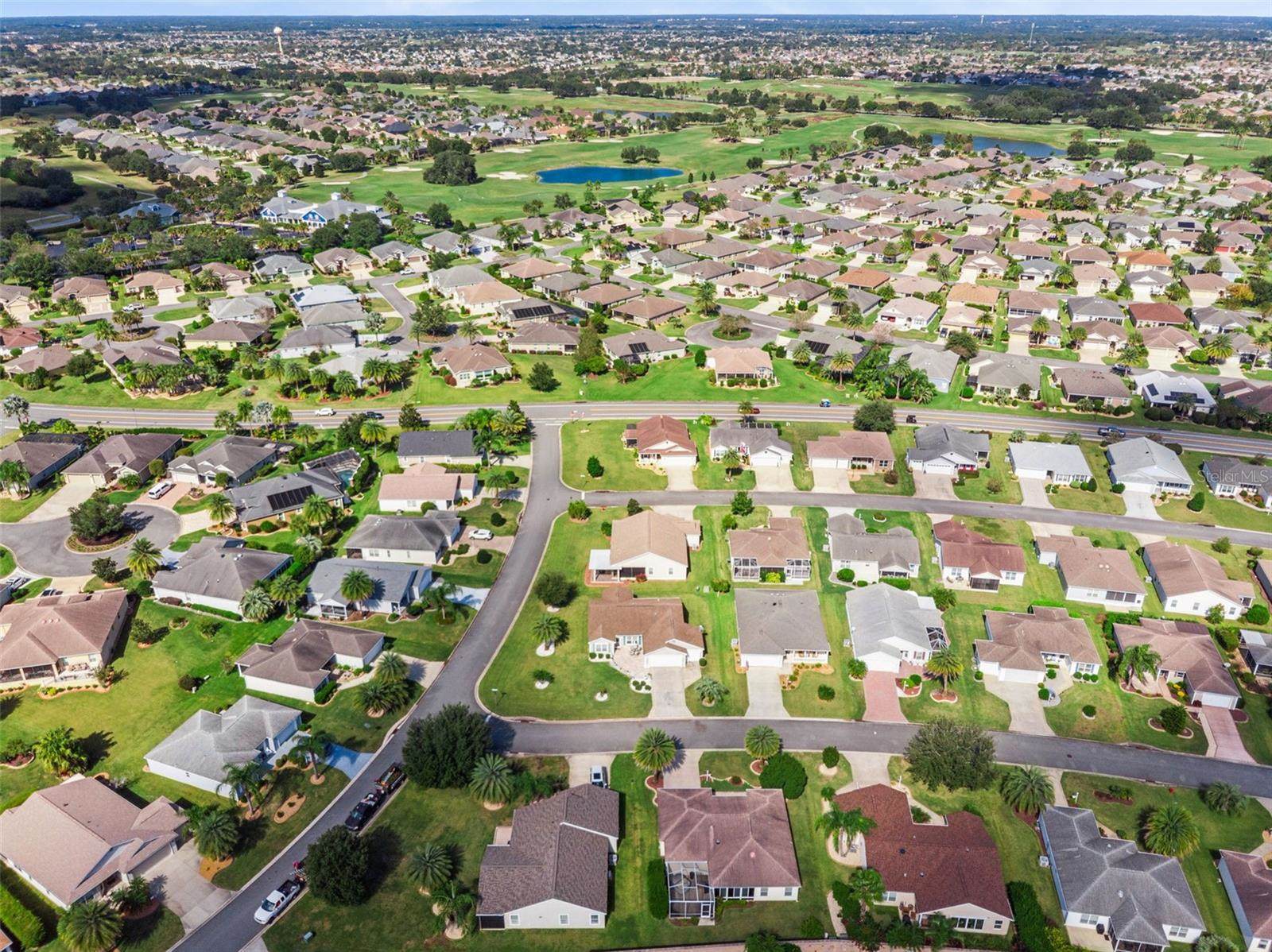 909 Abaco Path, The Villages, FL 32163