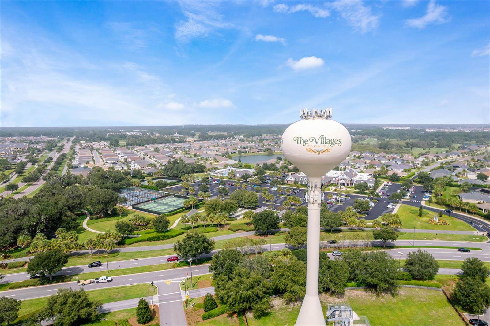 909 Abaco Path, The Villages, FL 32163