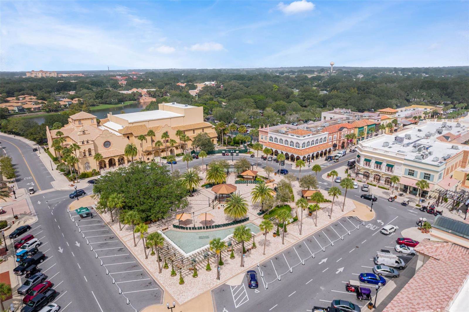 909 Abaco Path, The Villages, FL 32163