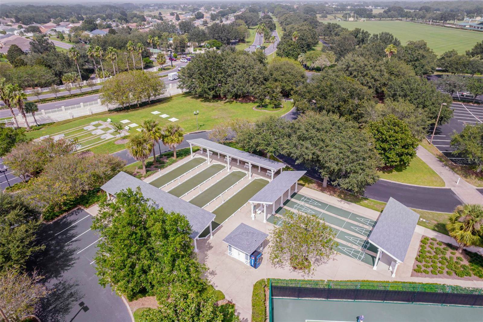 909 Abaco Path, The Villages, FL 32163