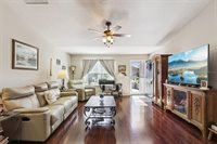 909 Abaco Path, The Villages, FL 32163