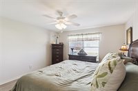 909 Abaco Path, The Villages, FL 32163