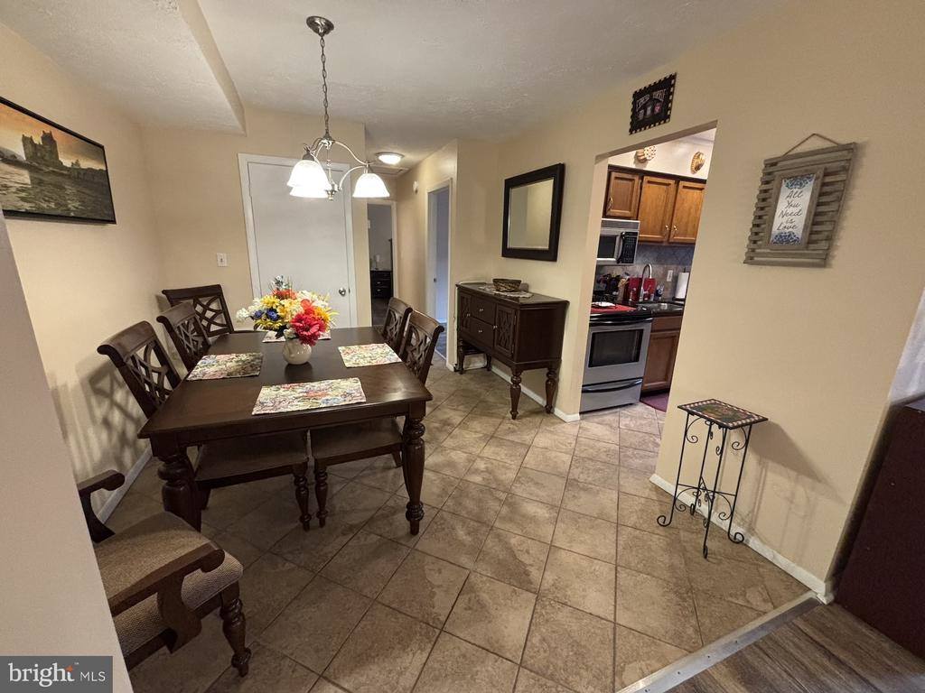 4220 Crystal Court, #3D, Hampstead, MD 21074