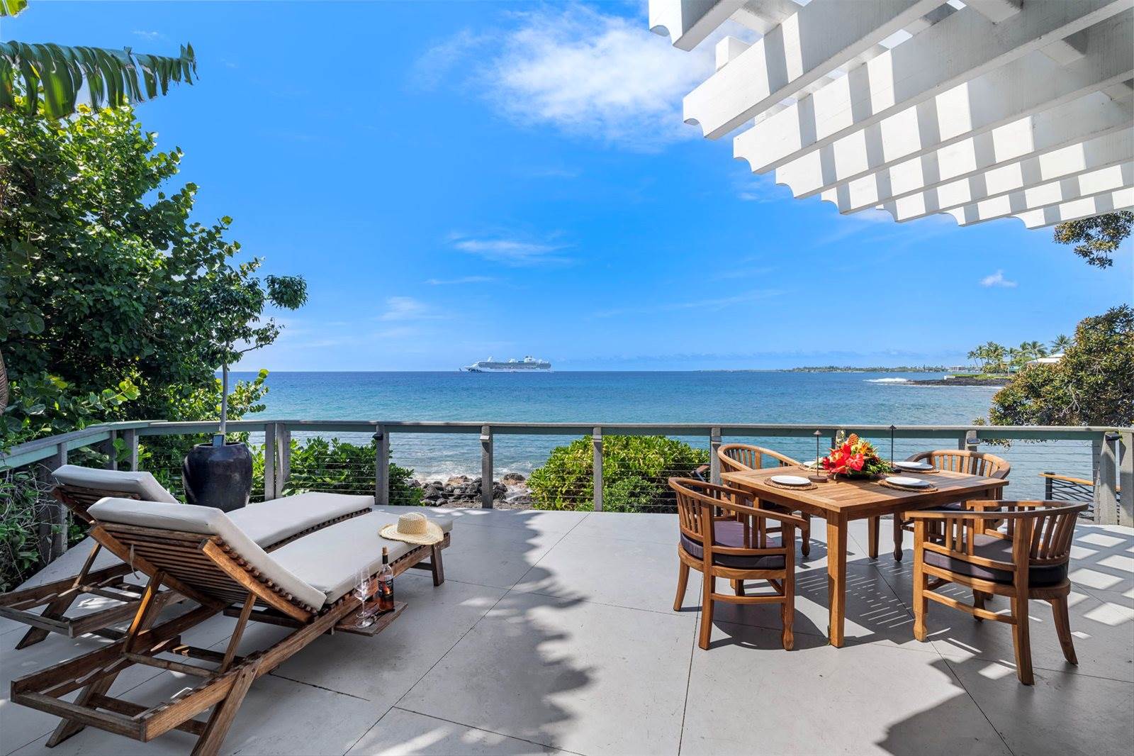 75-5990 Alii Drive, Kailua-Kona, HI 96740