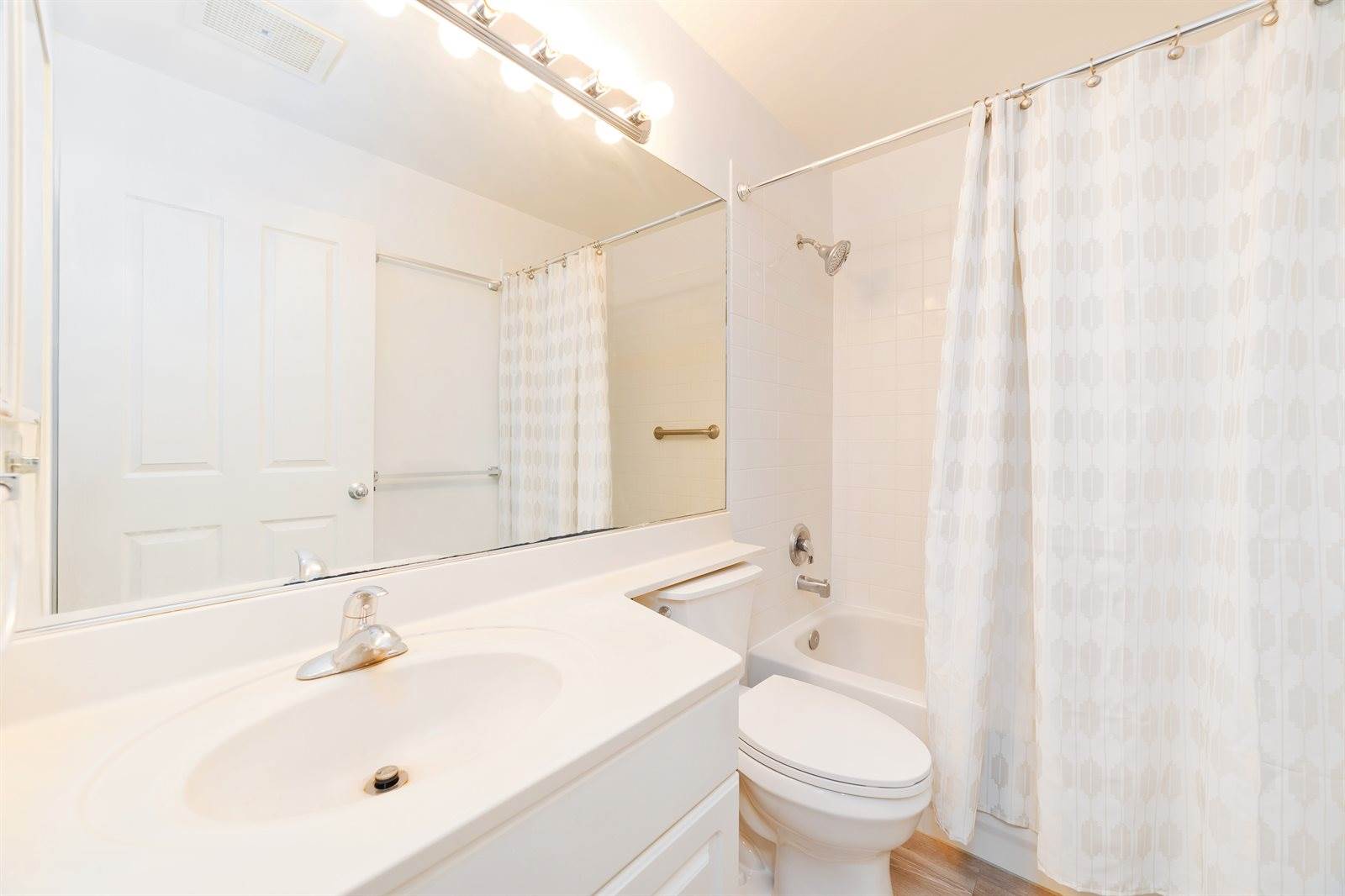 75-6081 Alii Dr, Kailua-Kona, HI 96740