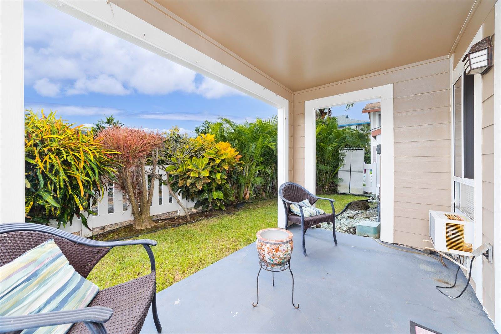 75-6081 Alii Dr, Kailua-Kona, HI 96740
