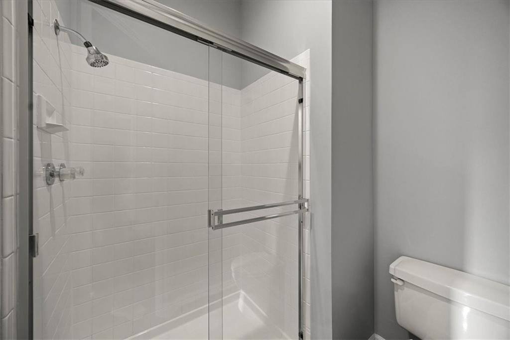 5408 Aminda Street, Shawnee, KS 66226