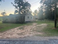 197 Halbert Thames Road, Magee, MS 39111
