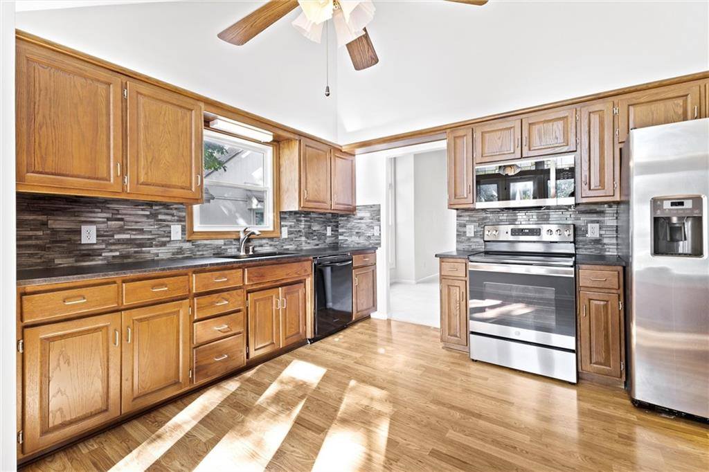 12516 East 86 Terrace, Kansas City, MO 64138