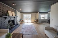 435 N Cherry Wood Lane, Muncie, IN 47304