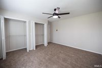 435 N Cherry Wood Lane, Muncie, IN 47304