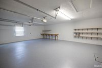 435 N Cherry Wood Lane, Muncie, IN 47304