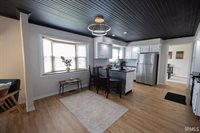 435 N Cherry Wood Lane, Muncie, IN 47304