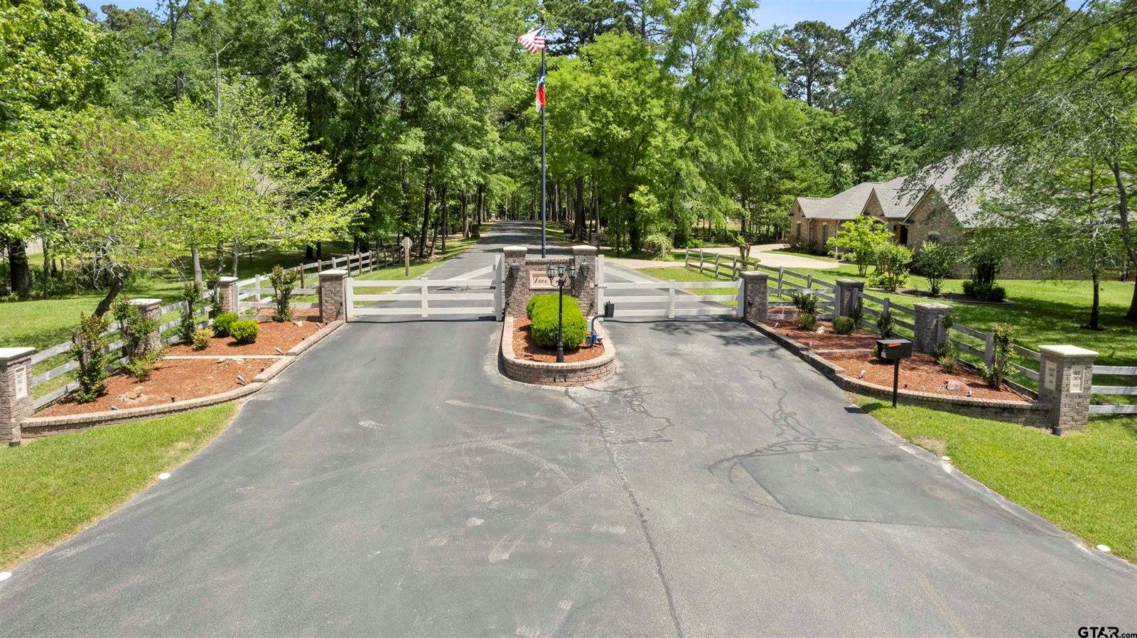 15042 Canopy Oaks, Tyler, TX 75707