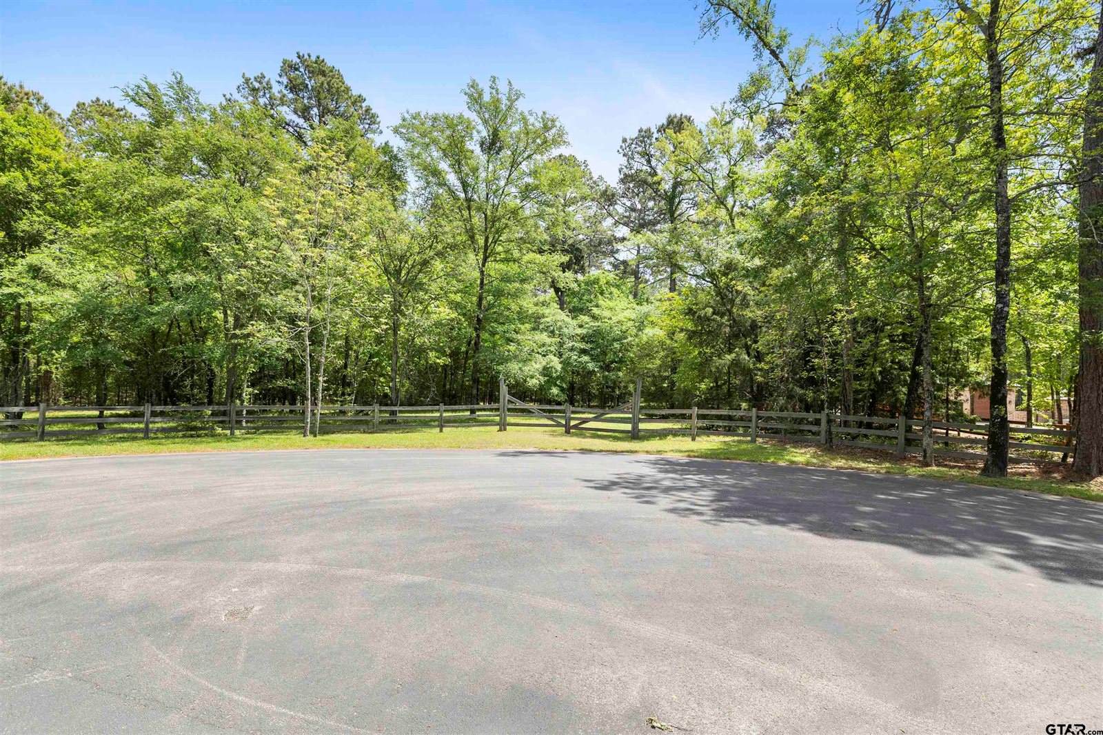 15042 Canopy Oaks, Tyler, TX 75707