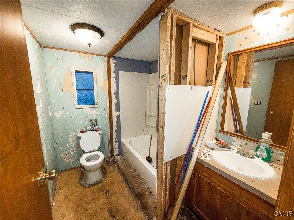 3484 County Route 22, Orwell, NY 13144