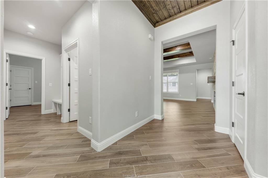 3013 Teller Drive, Bryan, TX 77808