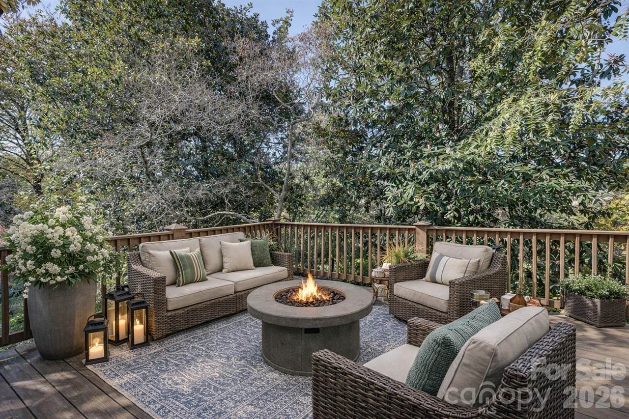 22 East Shore Drive, Asheville, NC 28805