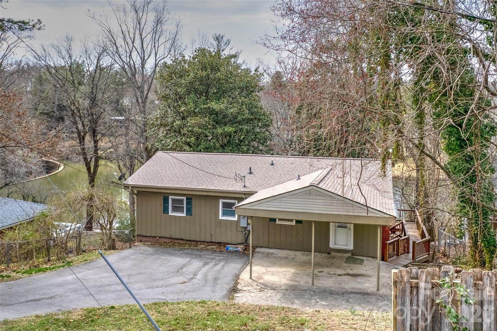 22 East Shore Drive, Asheville, NC 28805