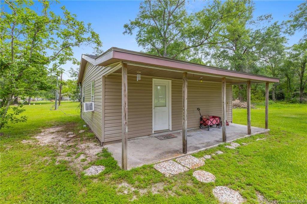 2861 Delta Downs Drive, Vinton, LA 70668