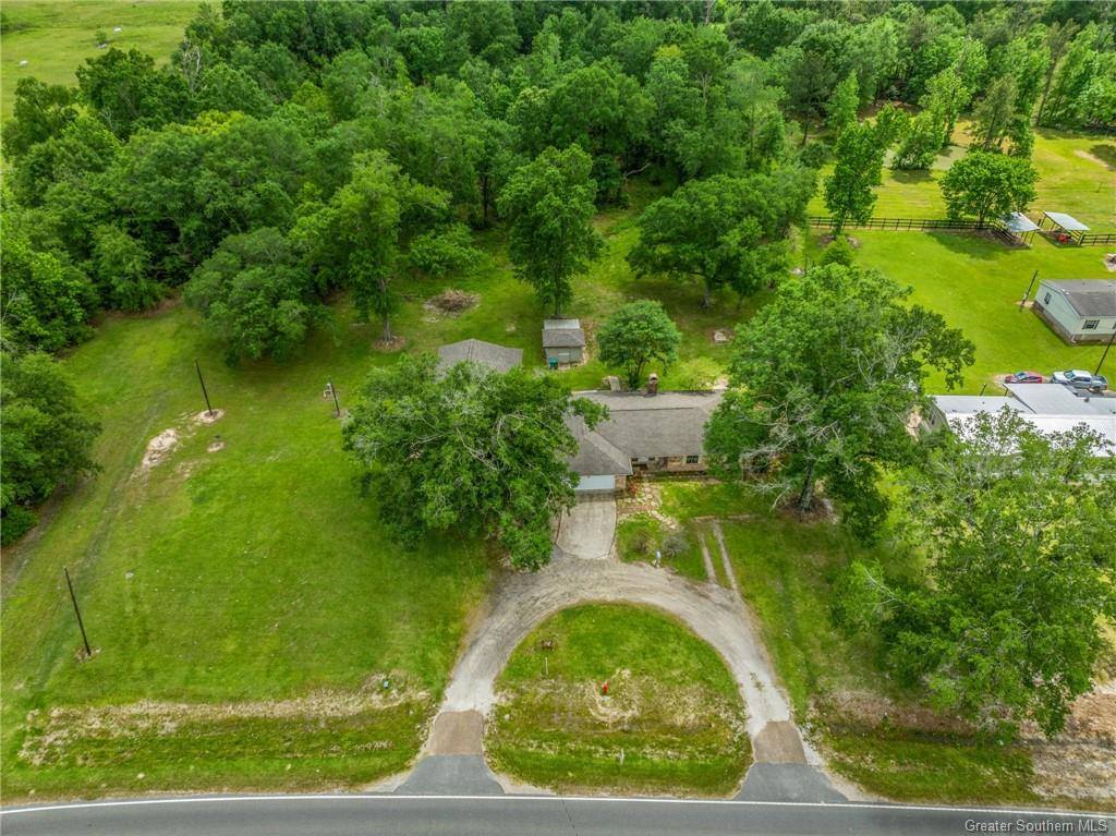 2861 Delta Downs Drive, Vinton, LA 70668