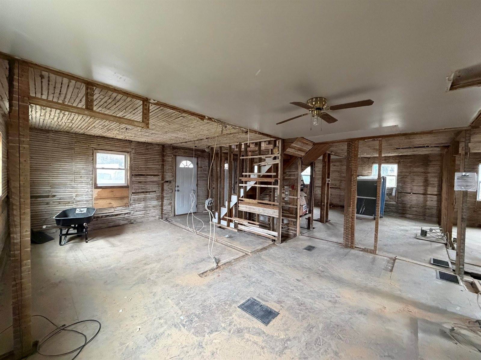 8 Robinson Road, Blaine, ME 04734