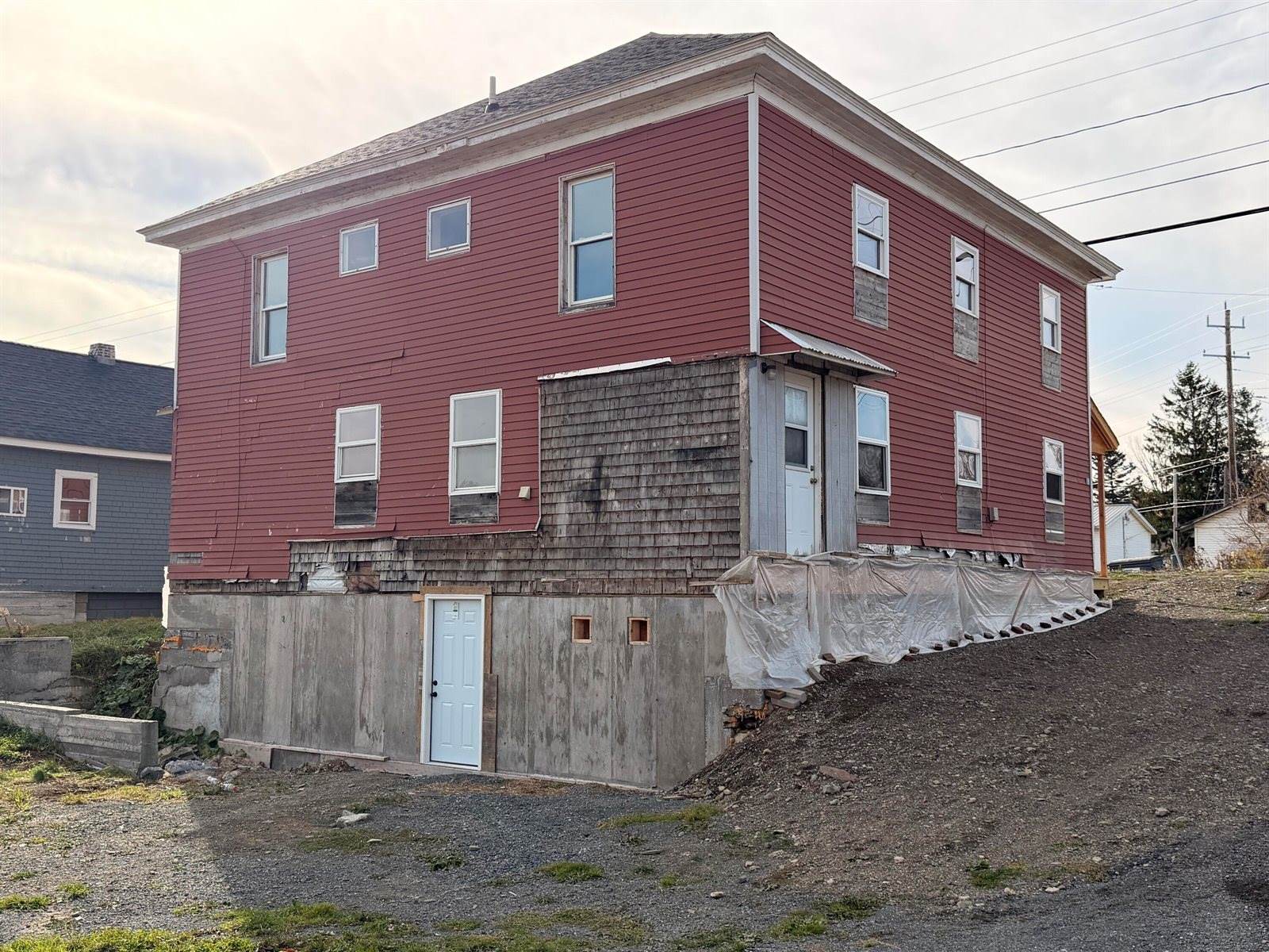 8 Robinson Road, Blaine, ME 04734