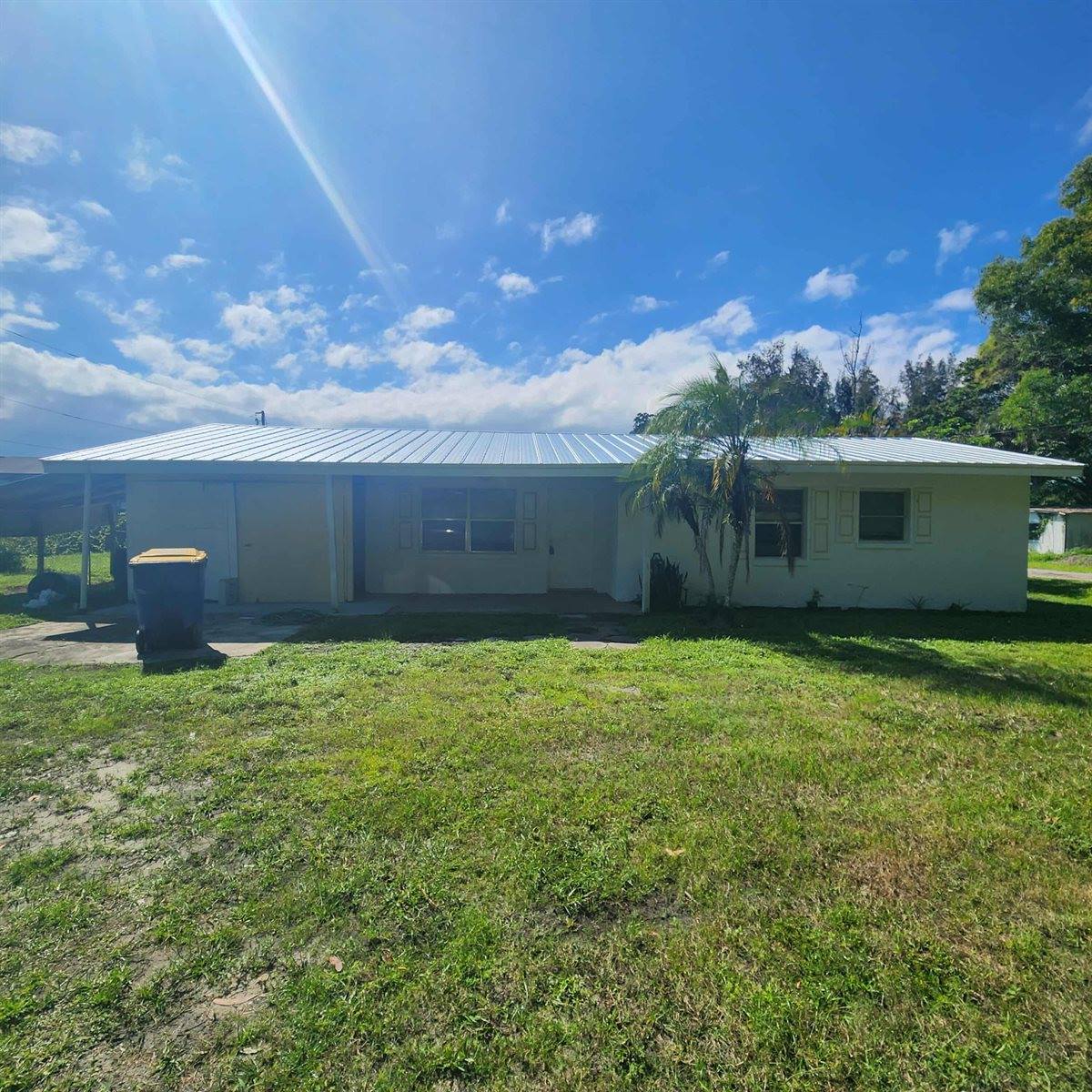 855 SE Highland Avenue, Stuart, FL 34997