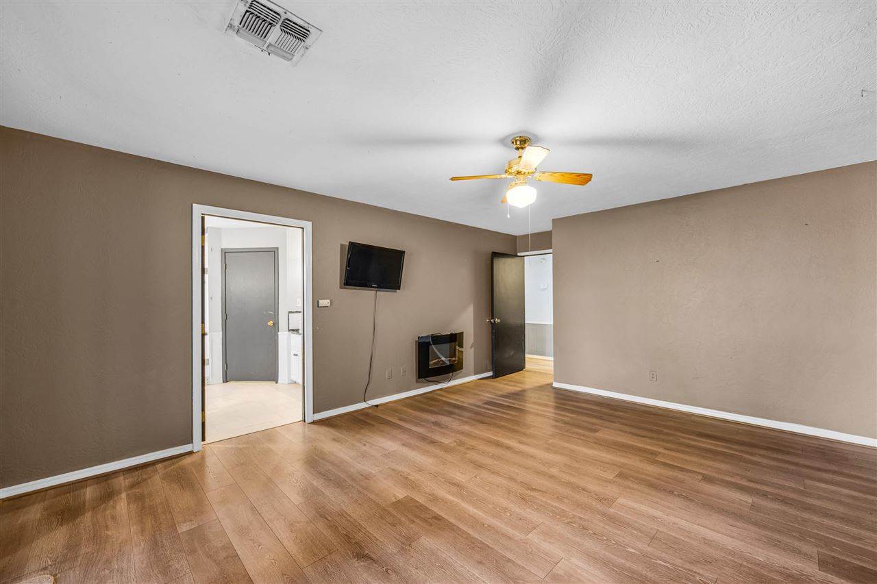 77 Holly Road, Lawton, OK 73507