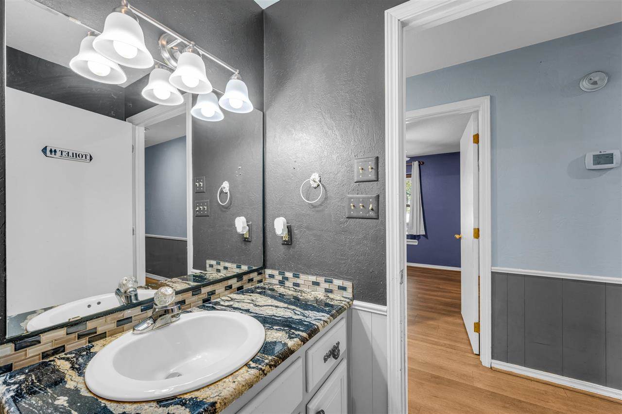 77 Holly Road, Lawton, OK 73507