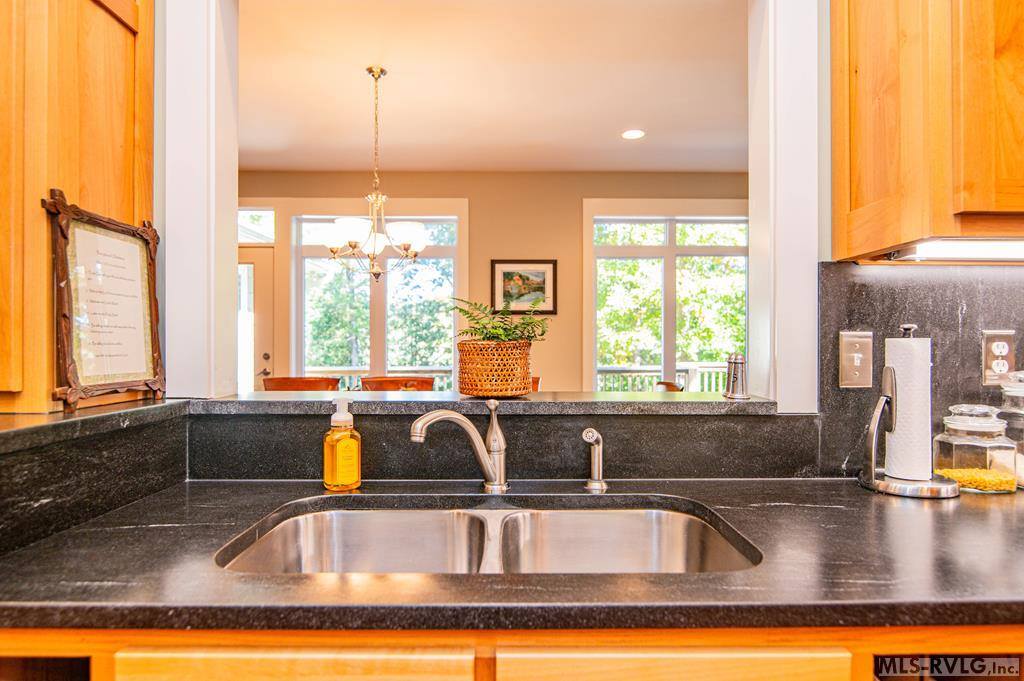 796 Tanglewood Drive, Bracey, VA 23919