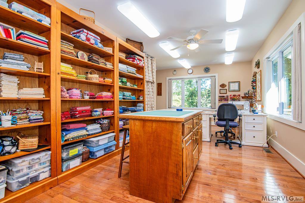 796 Tanglewood Drive, Bracey, VA 23919