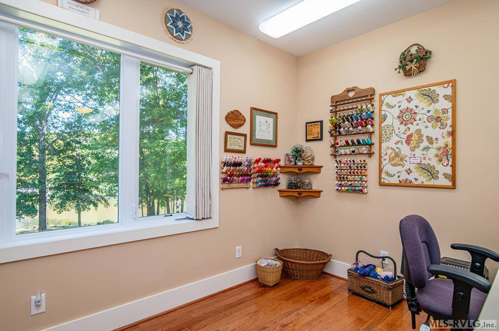 796 Tanglewood Drive, Bracey, VA 23919