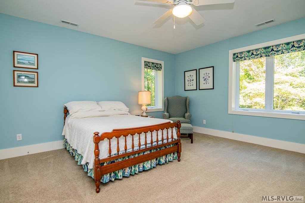 796 Tanglewood Drive, Bracey, VA 23919