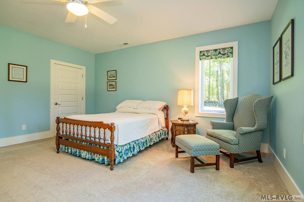 796 Tanglewood Drive, Bracey, VA 23919