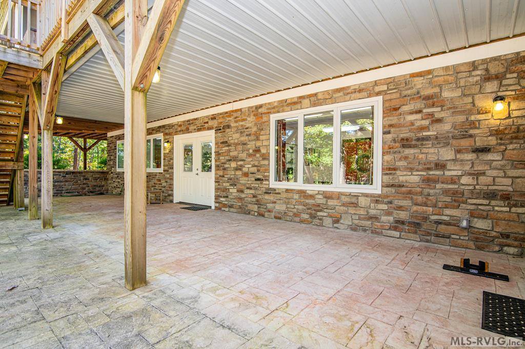 796 Tanglewood Drive, Bracey, VA 23919