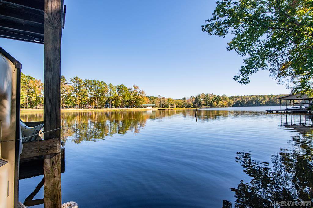 796 Tanglewood Drive, Bracey, VA 23919