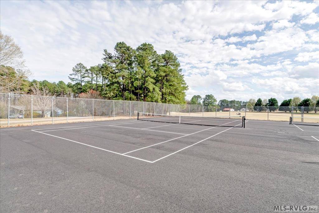 796 Tanglewood Drive, Bracey, VA 23919